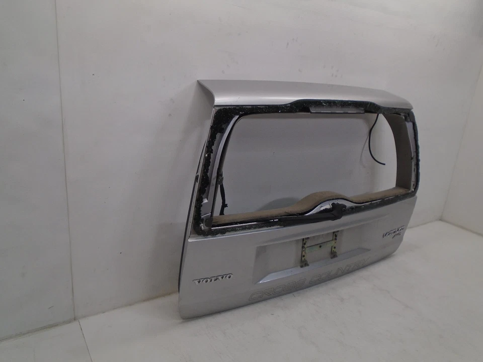 LK805159 01-07 VOLVO V70 XC AWD REAR TRUNK LID LIFT GATE SHELL SILVER ASSY OEM Foto 2 de 4