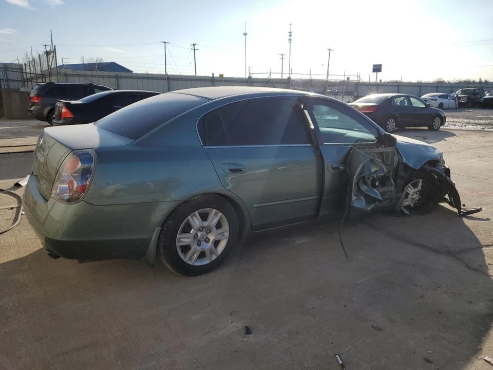 Conjunto de filtro de aire usado se adapta a: Nissan Altima 2005 grado A Foto 3 de 4