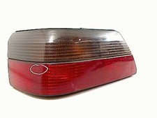 Feu arrière Peugeot 605