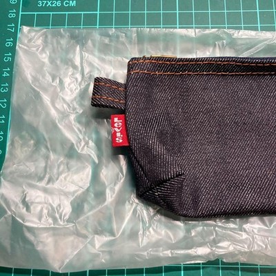 Levi's pencil case #e2c760