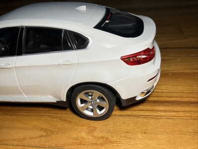 1/14th BMW X6 WHITE X drive 50i R/C no Radio Control unit USED