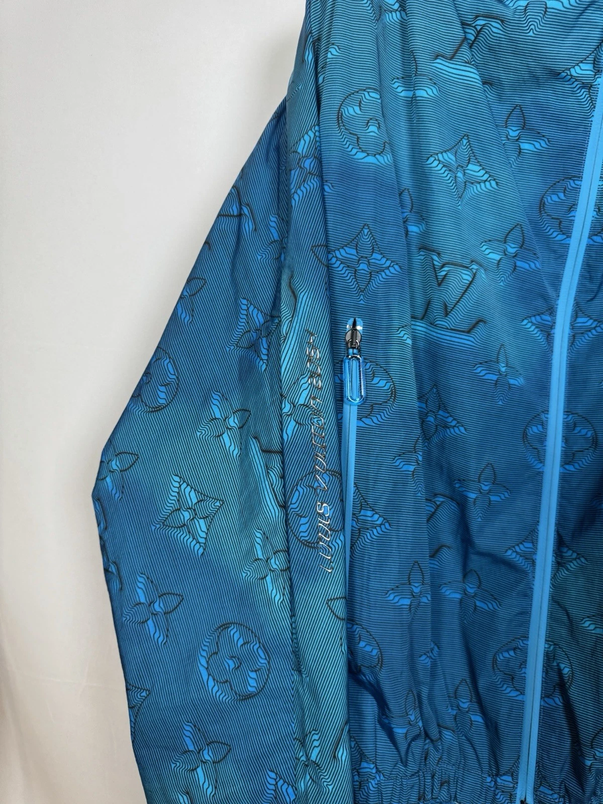 LOUIS VUITTON（LV） Giacca a vento Louis Vuitton 2054 monogramma