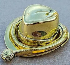 Snag the Tag Adventure Awaits Geocoin - Gold - Activated & Adoptable - TBAMVMA