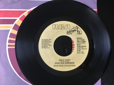 VICKI SUE ROBINSON: Hold Tight(Mono & Stereo)  45  RCA  NM