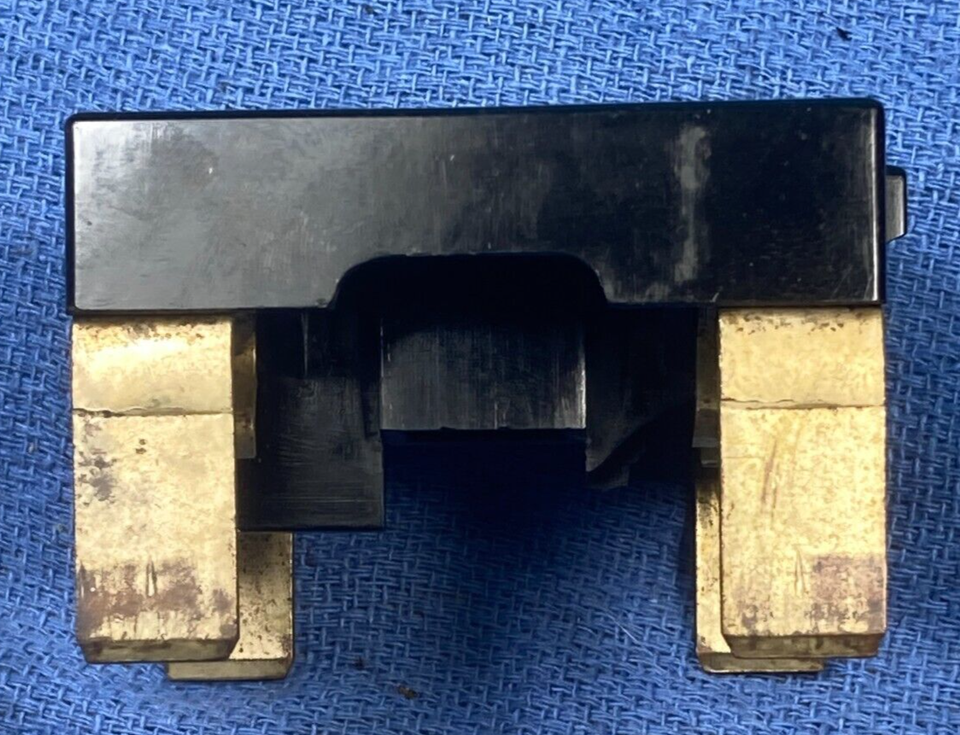 76581 BULDOG PULLOUT Range Fuse Holder 60 Amp Holder 2 Pole SWITCH FUSE