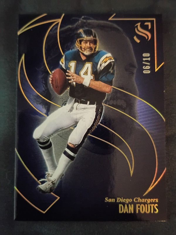 2025 Panini Silhouette - Dan Fouts #32 Gold /10