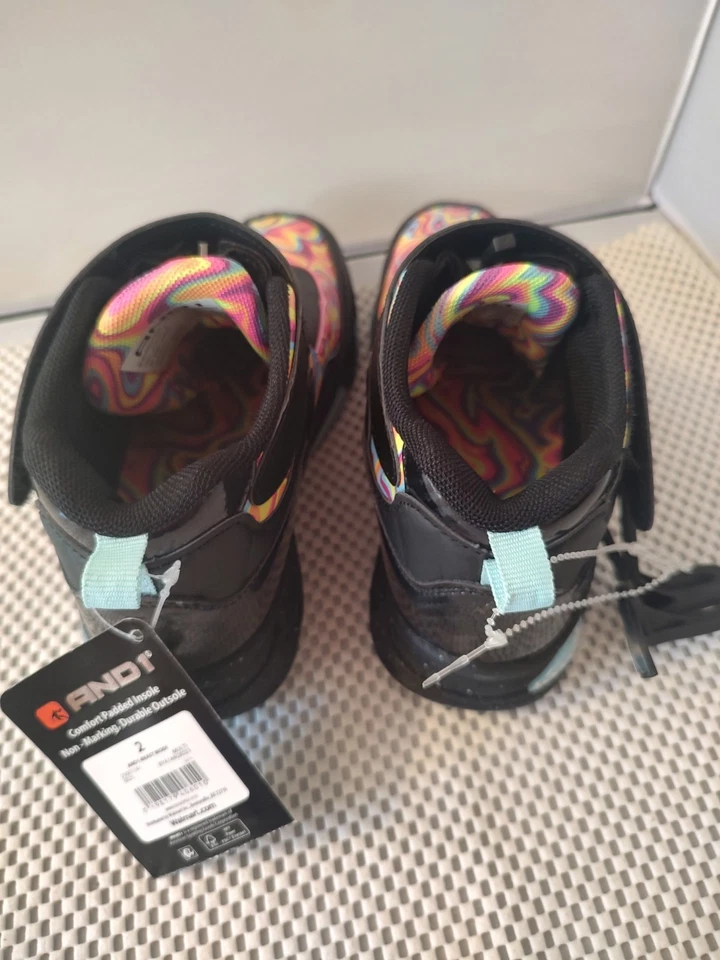 Tenis deportivos AND1 para niños talla 2 con cremallera alta nuevas con etiquetas Foto 4 de 4