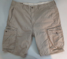 Men's Levi's 100 cotton cargo shorts size 36x10.5