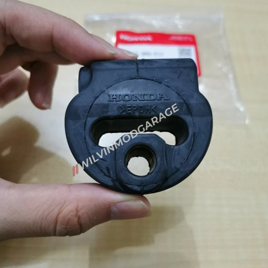 Soporte de montaje central de escape original Honda CR-V RE RM RW 2007-2022 JAPÓN OEM Foto 2 de 4