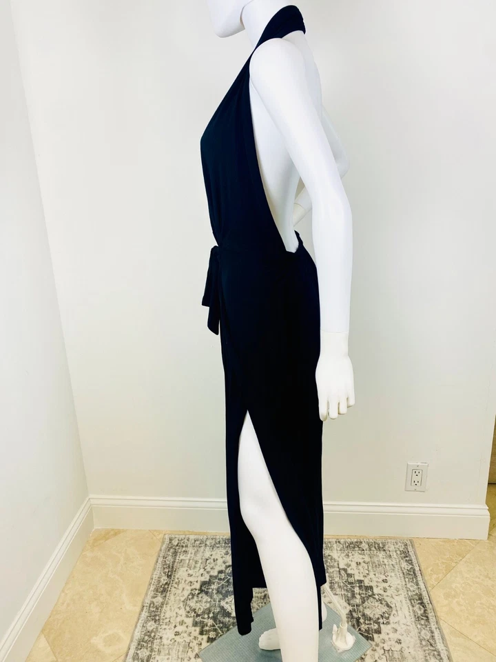 MONO HALTER NEGRO CUELLO EN V CON CINTURA ELÁSTICA Y CON CINTURÓN. TALLA:S/M Foto 4 de 4