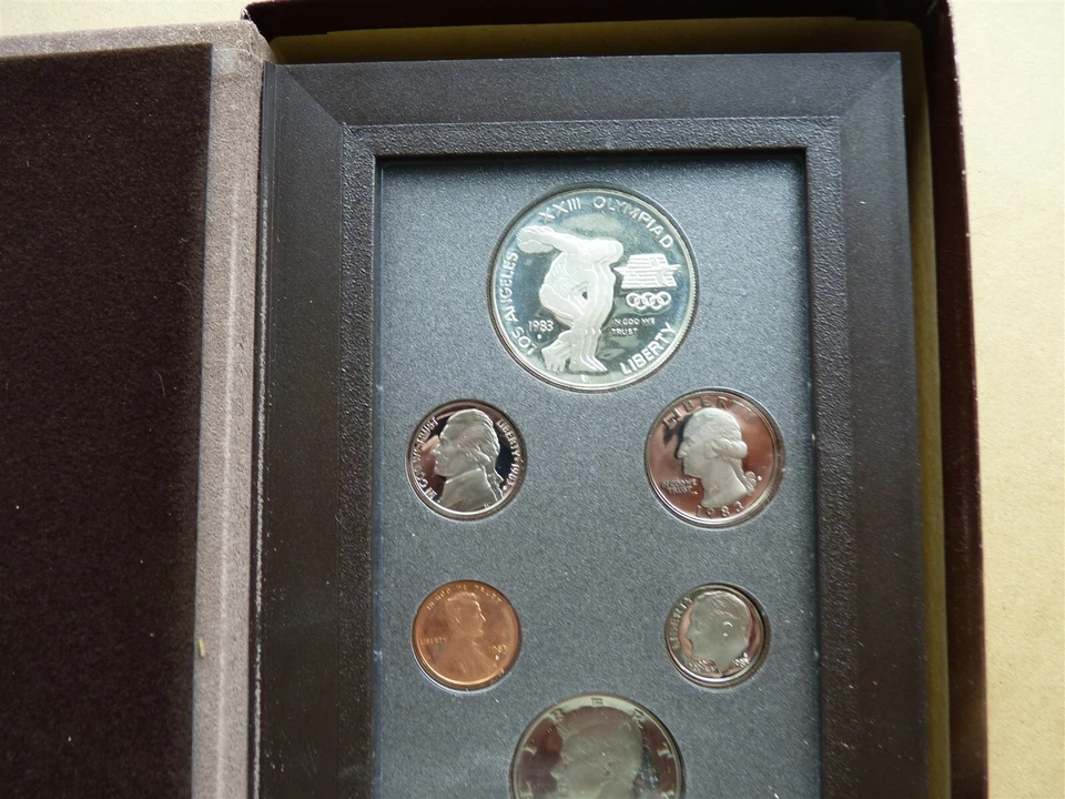 USA 1983 COMPLET SET OLYMPIC GAME LOS ANGELES DISCUS WITH CASE  - Image 2 of 3