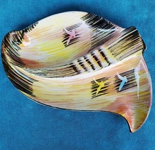 Vtg 1950s Ceramic MCM Atomic Boomerang Style Ashtray Colorful BIRDS Lines Prop