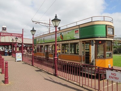 Foto A3 Spic and Span Straßenbahnwagen an Seaton Electric Tramway Station c2015