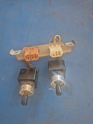 79-83 DATSUN 280ZX POWER MIRROR SWITCHES WITH HARNESS LH RH NICE OEM PARTS