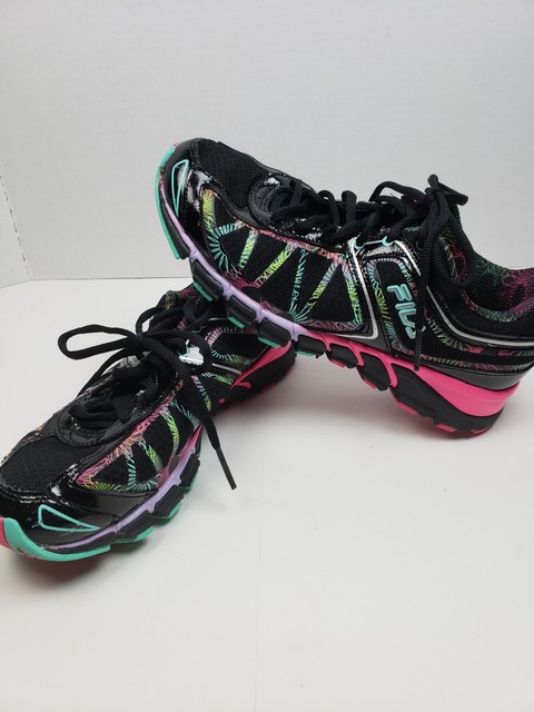 fila running shoes womens black