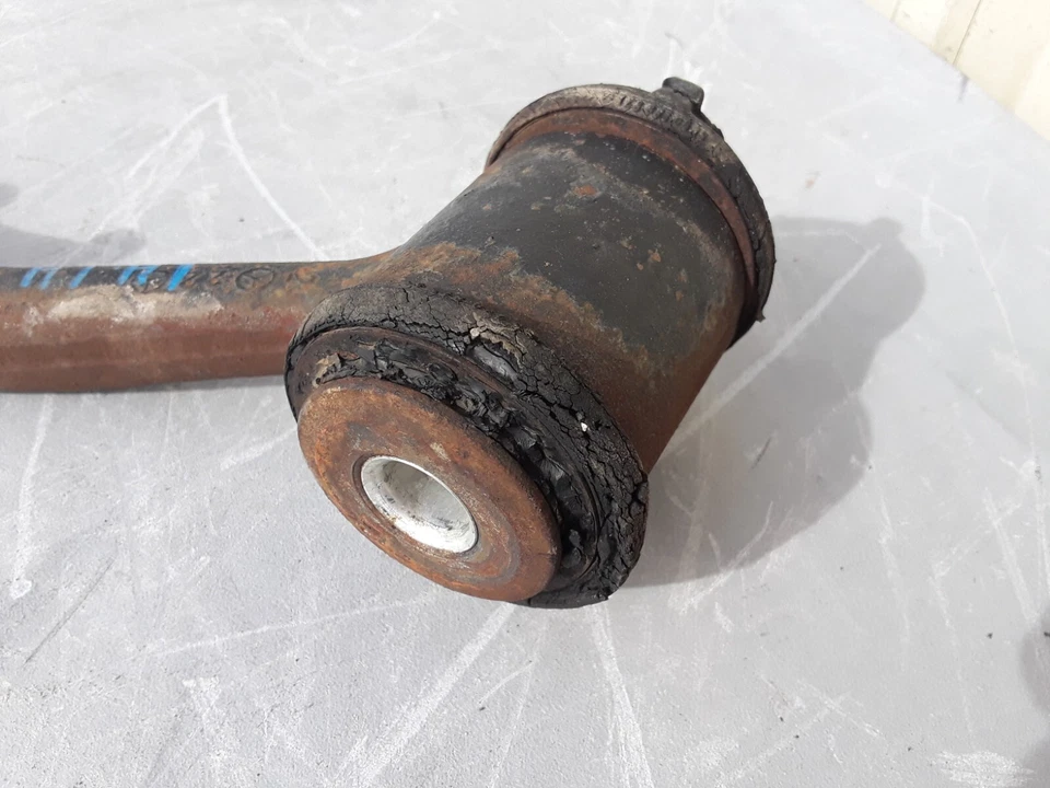 1981 Mercedes Benz W123 240D Front Left Lower Control Arm OEM - Image 2 of 4