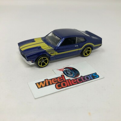 1971 Maverick Grabber * 1:64 scale Diecast Model Diorama * A3496