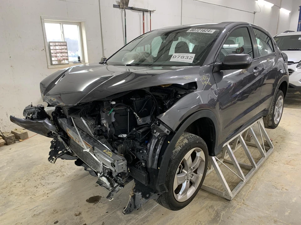 Used A/C Compressor fits: 2022 Honda Hr-v Grade B - Image 2 of 4