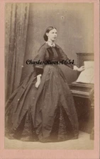 CALCUTTA INDIA CDV LADY BY PIANOFORTE/HARPSICHORD VICTORIAN FASHION MUSIC #B2576