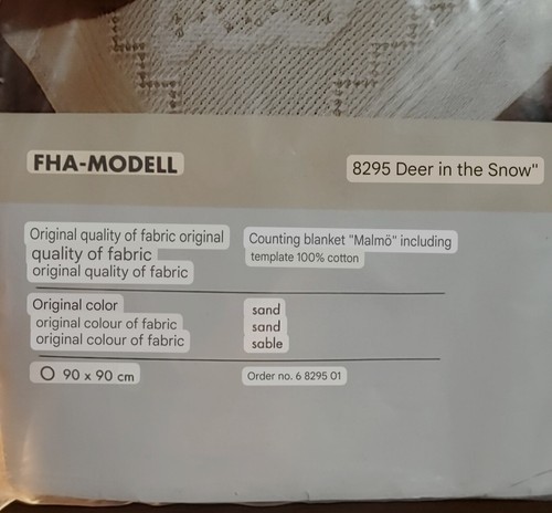 FHA Cross Stitch Kit Modell 8295 'Deer in the Snow' 90x90 cm Tablecloth NEW - Picture 4 of 6
