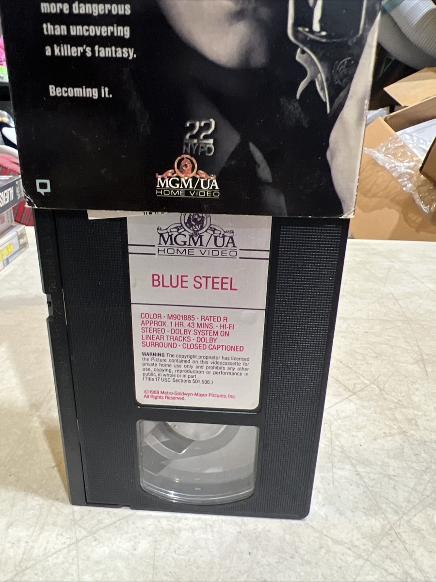 Blue Steel (VHS, 1990, Movie Time) Jamie Lee Curtis b6 27616188533