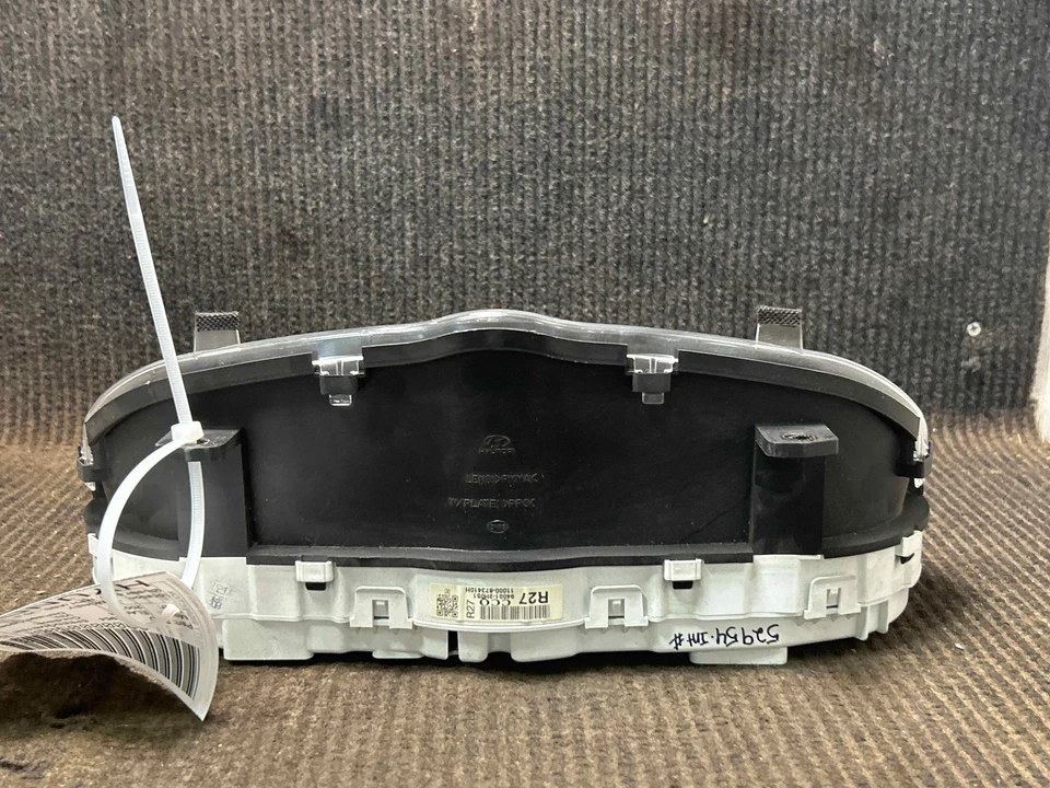 Fits 2007-10 HYUNDAI ELANTRA Speedometer (miles n/a) OEM:940012H050 Foto 4 de 4