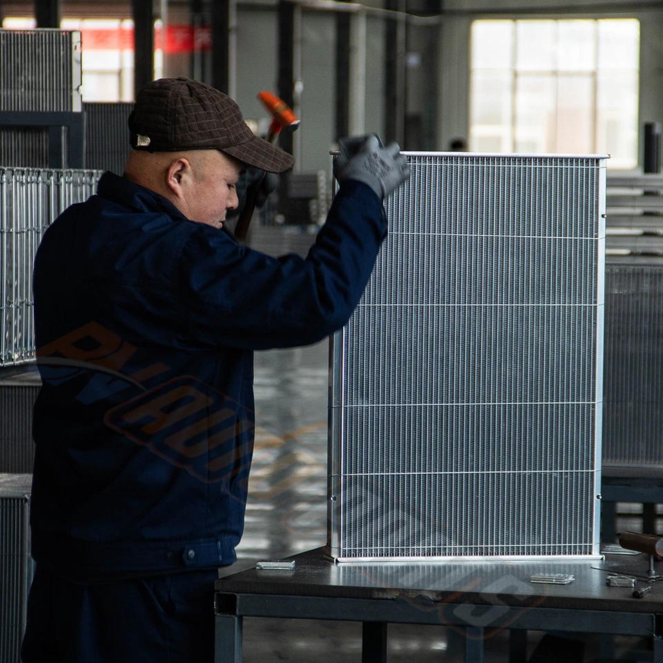 3 Row Aluminum Radiator For Dodge Ram Dakota/Mitsubishi Raider 4.7L V8 2005-2010 - Image 4 of 4