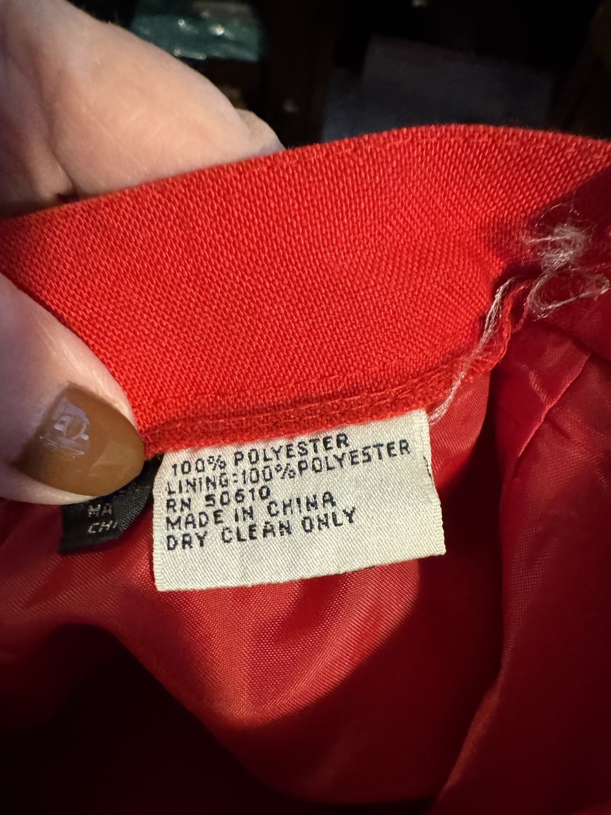 LeSuit Petite Women’s red double breasted 2 Piece Skirt Suit Size 6P NICE