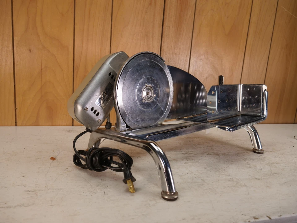 VINTAGE Rival Electr-O-Matic 1101E-4 Elektrischer Fleischschneider Chrom FUNKTIONIERT