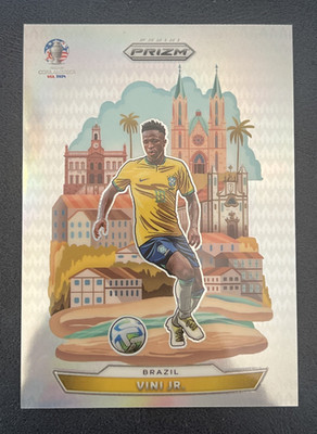 VINI JR - NATIONAL LANDMARKS (CASE HIT) SILVER PRIZM - 2024 PRIZM CONMEBOL COPA