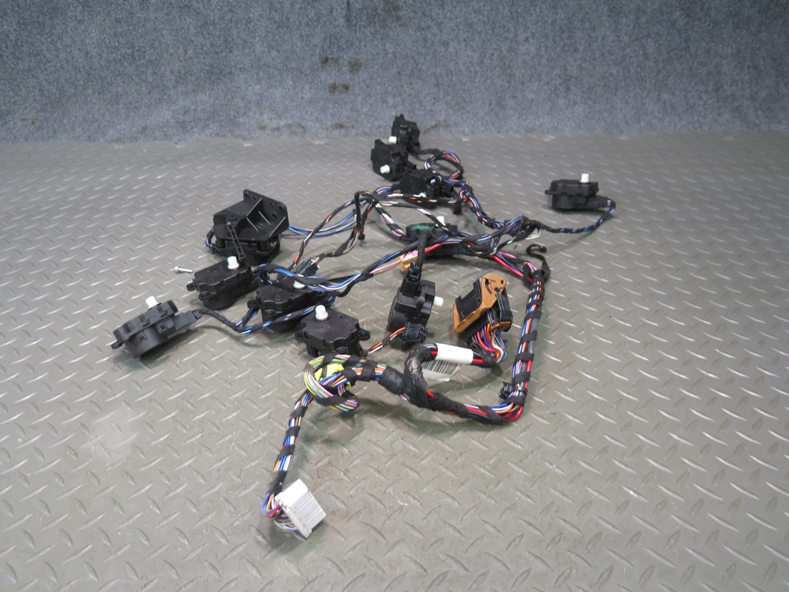 08-19 MASERATI GRANTURISMO M145 A/C HEATER FLAP DOOR ACTUATOR MOTOR WIRING SET