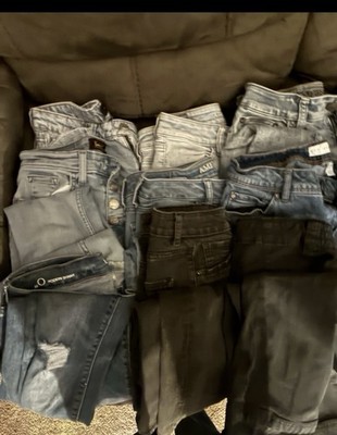 Mixed brand Jean lot (10LBS) RESELLERS LOT