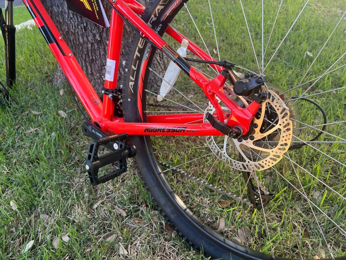 GT Men's Aggressor Pro Mountain Bike *BRAND NEW! | eBay