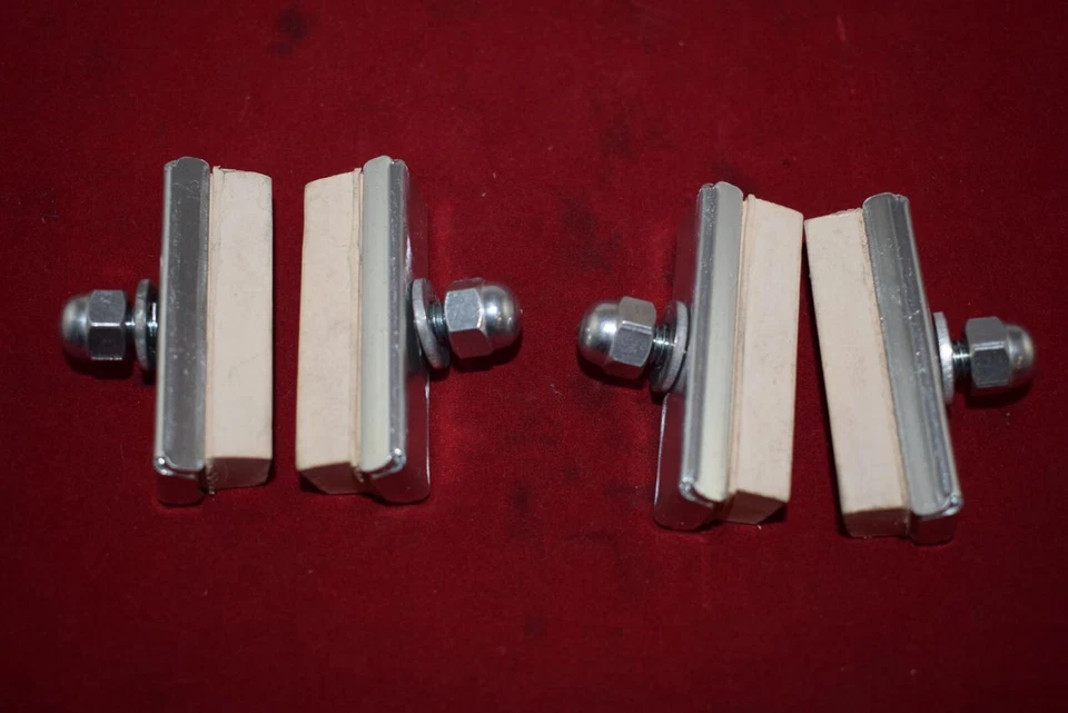 Dia-Compe brake shoes pads 2 pair 4 pcs old school bmx 1980s white vintage NOS - Image 4 of 4