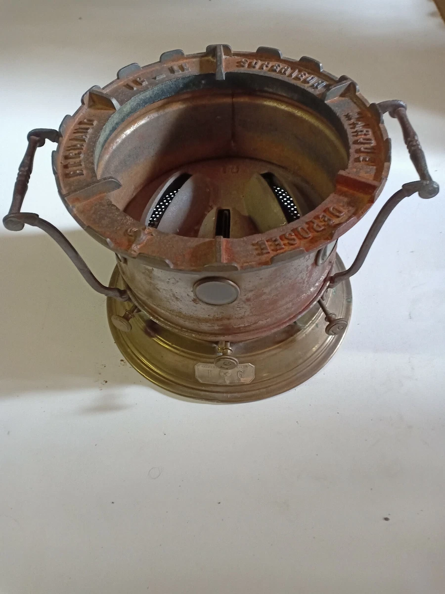 Réchaud à pétrole en fonte émaillée - Collection