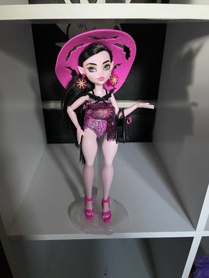 G3 Beach day Monster High Draculaura