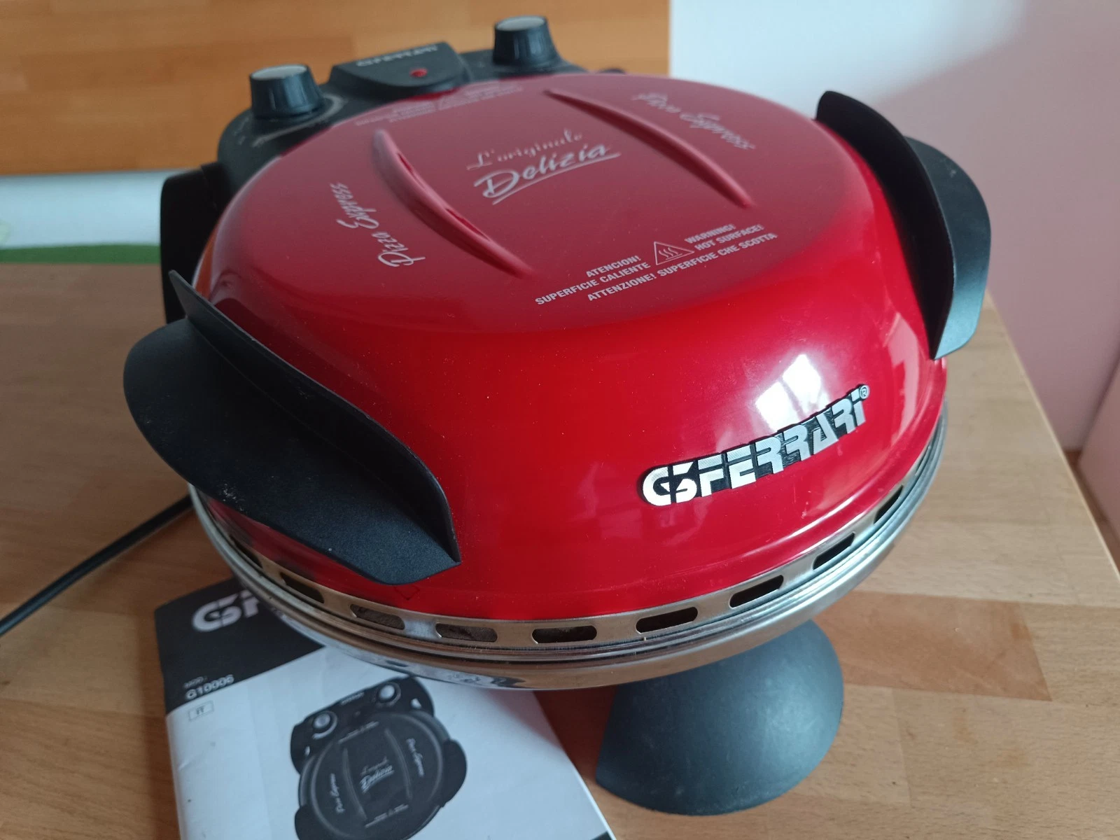 Pizza Oven G3 Ferrari G10006 Pizza Fireclay Stone Used Approx 15x + 2 Scoops