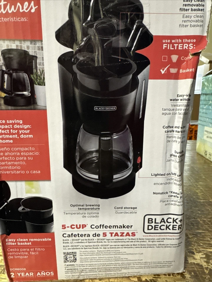 Cafetera BLACK+DECKER 5 tazas negra DCM600B. 🔥DAÑOS MENORES EN CAJA 🔥 Foto 4 de 4