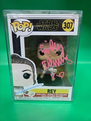 Star Wars Rey 307 signiert Cailey Fleming ACOA