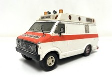 Matchbox Street kings Dodge Van Ambulance Diecast 1/40 Vintage 1979 Toy White