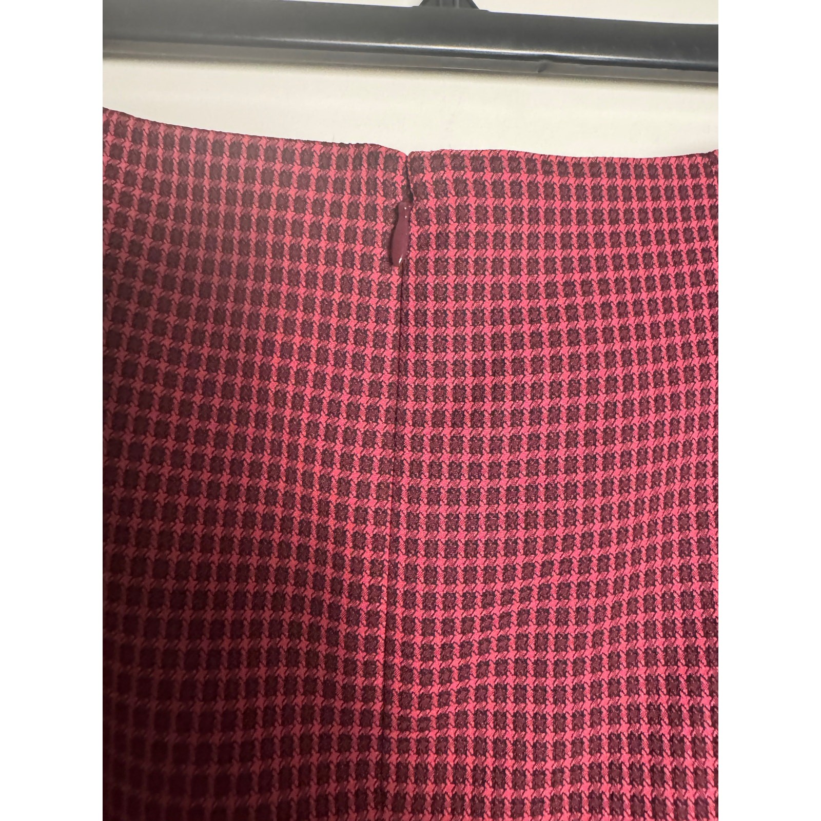 Le Suit Women's Pink Contrast Trim Printed Skirt Suit NWT Size 14P