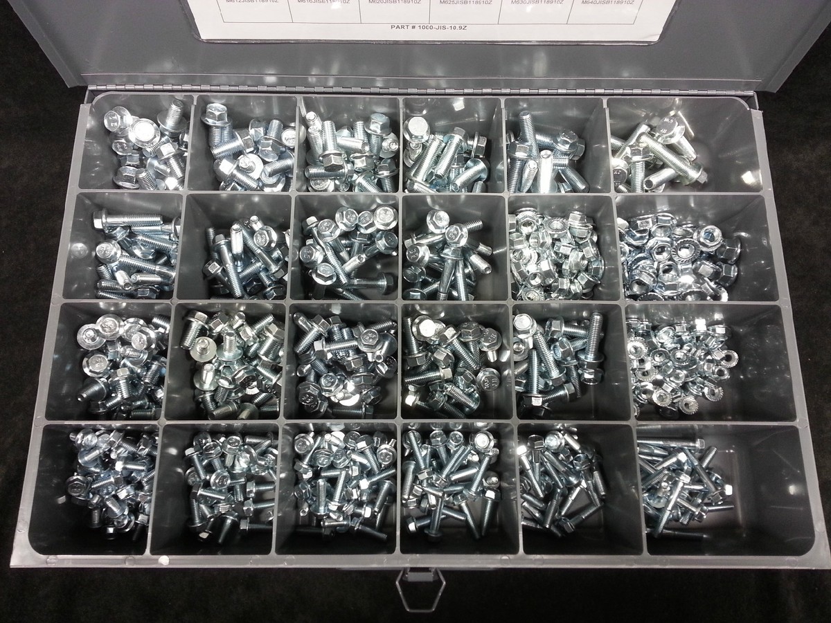 BOLTS AND NUTS! 1〜17ほか29冊セット BOLTS AND NUTS! 1〜17ほか29冊セット BOLTS AND NUTS! 1〜17