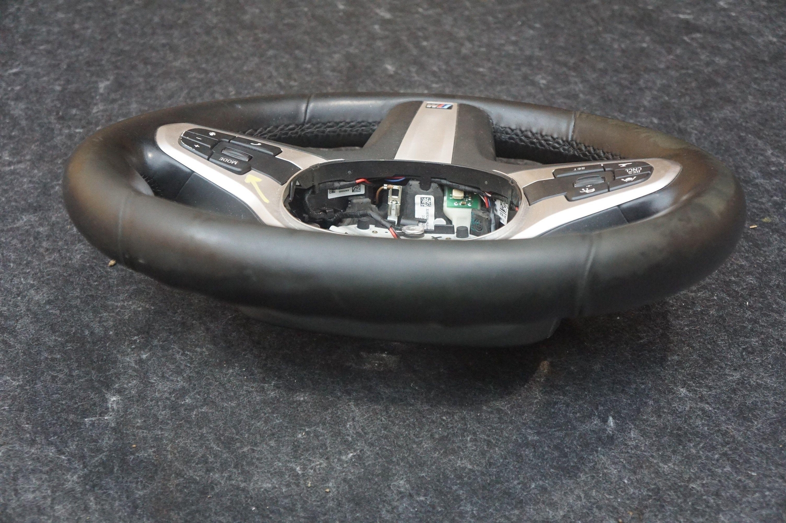 M-sport Steering Wheel W/paddle Shift Oem 32308008184 M550i 18-22  