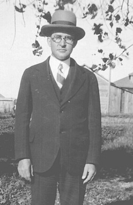 6E Photograph Handsome Man Portrait Glasses Suit Bowler Hat 1930's