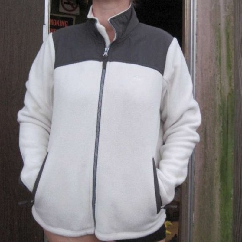 Athletic Works Ladies M 8 - 10 Cream Gray Zipper Fleece Sweater Top Tusk Pockets