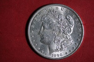 ESTATE FIND 1890 - MORGAN DOLLAR!!  #N04133