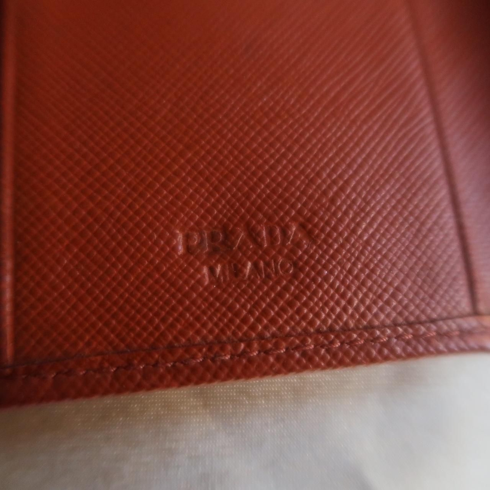 Prada key holder - image 4