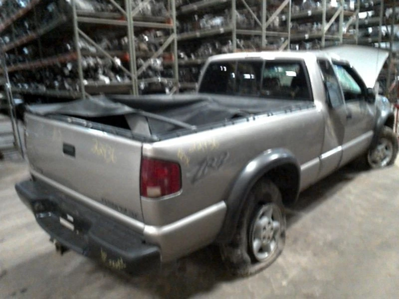 Luz trasera de pasajero compatible con 94-03 S10/S15/SONOMA 1624819 Foto 3 de 4