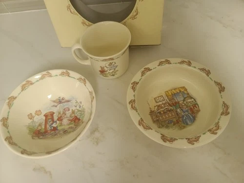 Vintage Royal Doulton New Bunnykins Child 3-Piece Set Cereal Bowl, Mug Bowl 1989