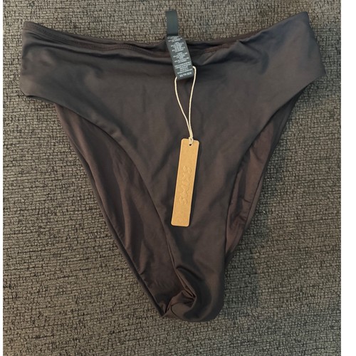 SKIMS Recycled Swim Mid Waist Bottom - Onyx Black - XS - Picture 2 of 8